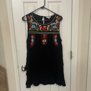 Jodifl embroidered tank sz Large